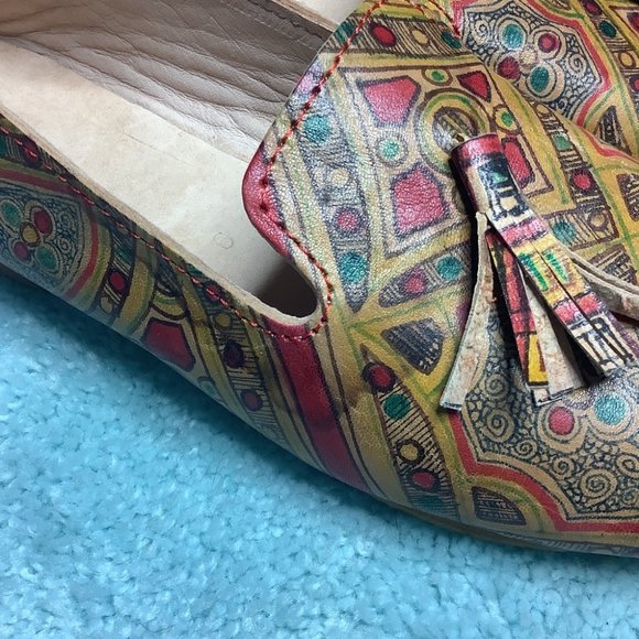Boho Leather Moroccan Tassel Loafers | Hand Crafted - Picture 6 of 8